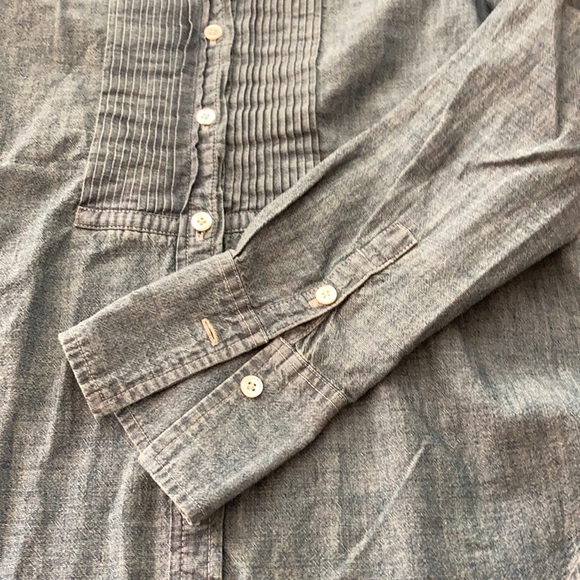 Shirt - Picture 5 of 8